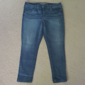 American eagle short cut blue jeggings